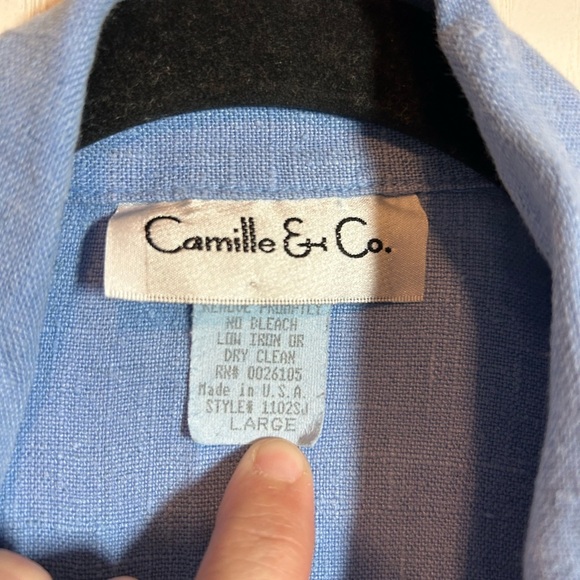 Vintage Camille & Co Women's Blue Button-Up Top - 100% Linen - Size Large - Picture 2 of 11
